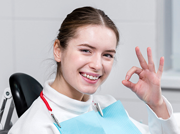 What Are the Major Procedures That an Endodontist Performs?